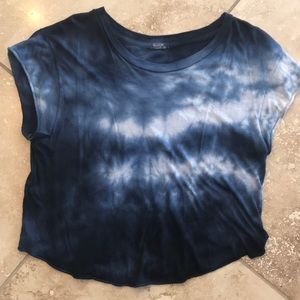brandy melville blue tie dye crop top